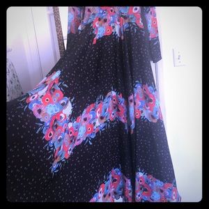 Fame and Partners floral maxi